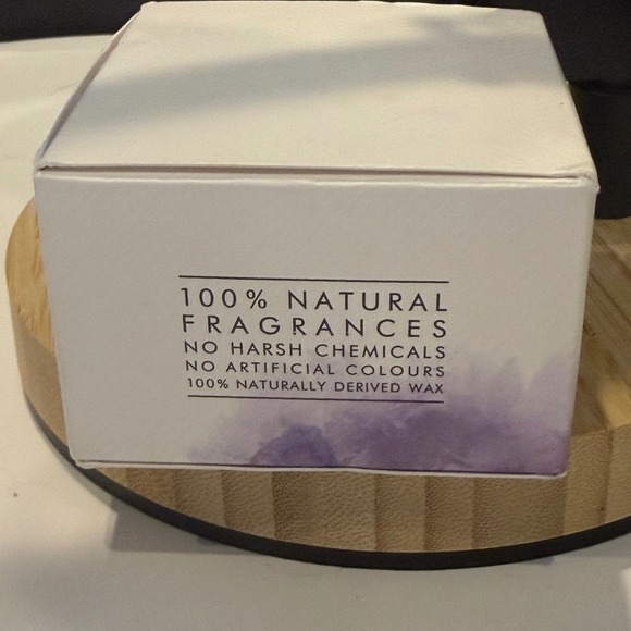 Neom Organics • London • Perfect Night's Sleep Scented Candle • 75g Lavender NIB - Picture 4 of 5